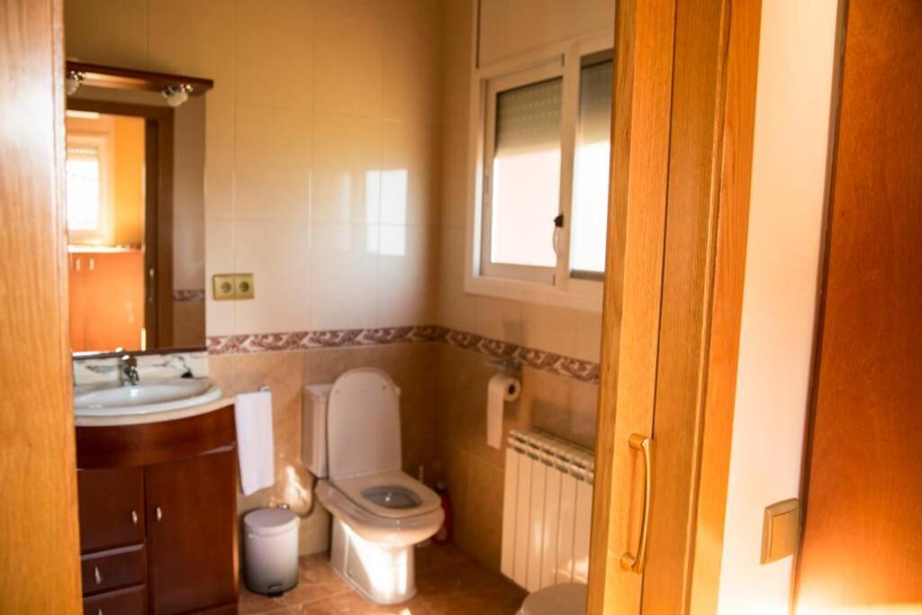 فيلا Casa Bella Con Piscina كالديس دي مونتبوي المظهر الخارجي الصورة