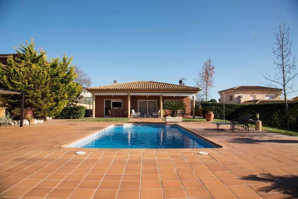 فيلا Casa Bella Con Piscina كالديس دي مونتبوي المظهر الخارجي الصورة