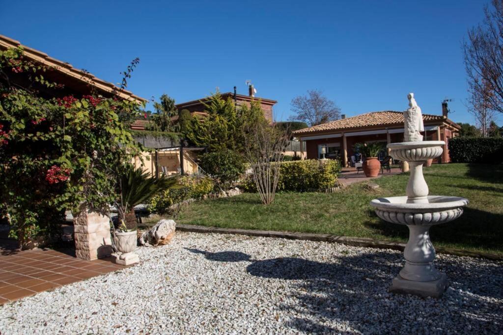 فيلا Casa Bella Con Piscina كالديس دي مونتبوي المظهر الخارجي الصورة